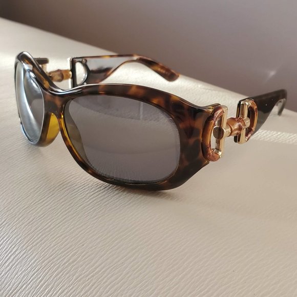 Gucci brown tortoise bamboo horsebit sunglasses